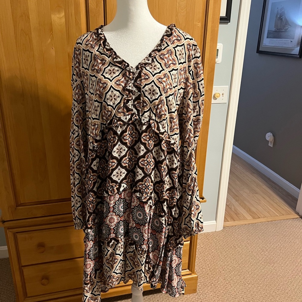Anthropologie tiered v-neck mini dress XL. Worn once. Nonsmoking home
